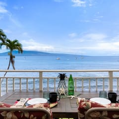 Lahaina Roads 303