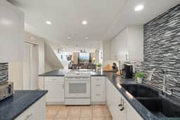 Kahana Villa F401 - Image 3