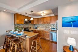Lahaina Roads 209 - Image 3
