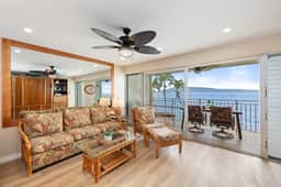 Lahaina Roads 303 - Image 2