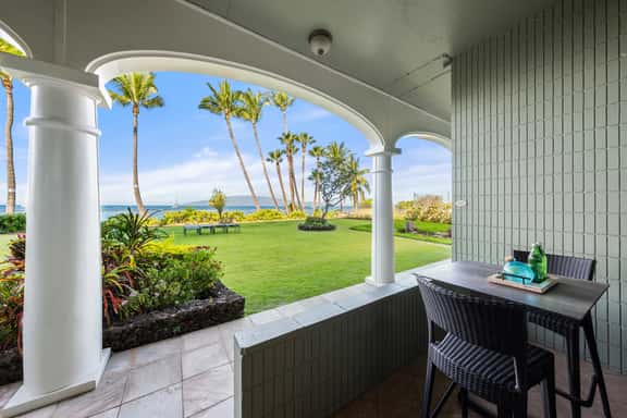 .OFF Lahaina Shores Pool 123 - Image 1