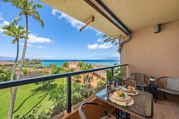 Kahana Villa F405 - Image 1