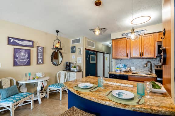 Lahaina Shores 413 - Image 4