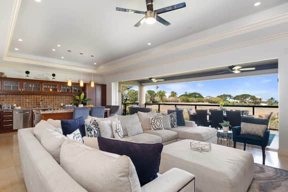 Hoolei Residences 15-4 - Image 2