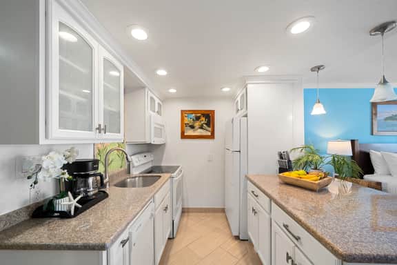 .OFF Lahaina Shores 212 - Image 4