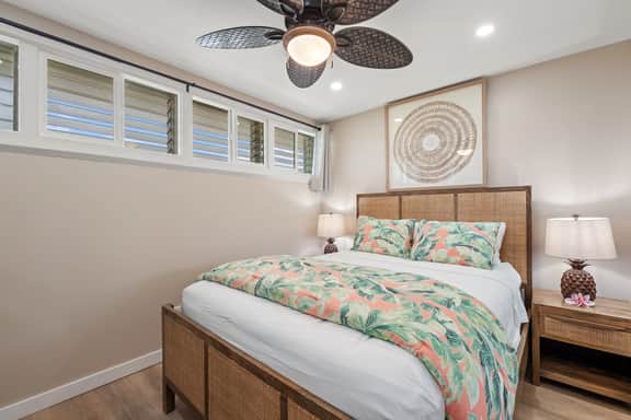 Lahaina Roads 303 - Image 4