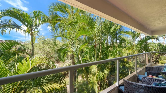 Browse Maui Banyan<Br> Vacation Rentals